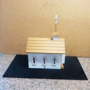 Berkeley Designs Church Animated with music playing "Amazing Grace".